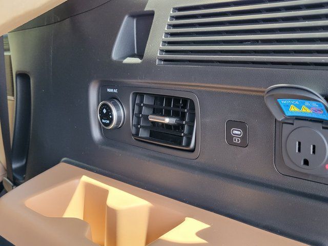 2026 Hyundai SANTA FE HYBRID Limited Chantilly VA