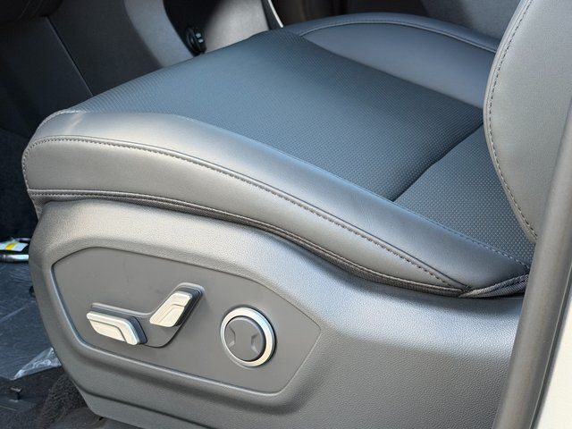 2026 Hyundai SANTA FE HYBRID SEL Chantilly VA