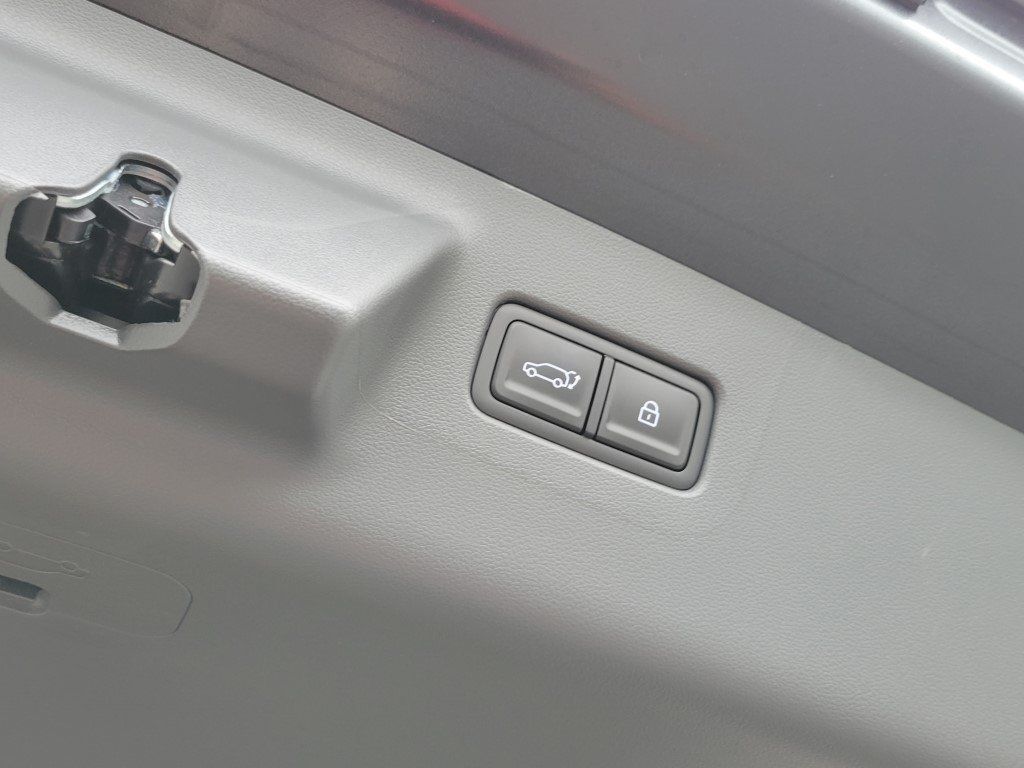 2026 Hyundai SANTA FE HYBRID SEL Chantilly VA