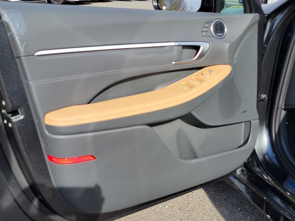 2026 Hyundai SONATA HYBRID Limited Chantilly VA