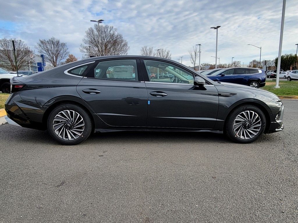 2026 Hyundai SONATA HYBRID Limited Chantilly VA