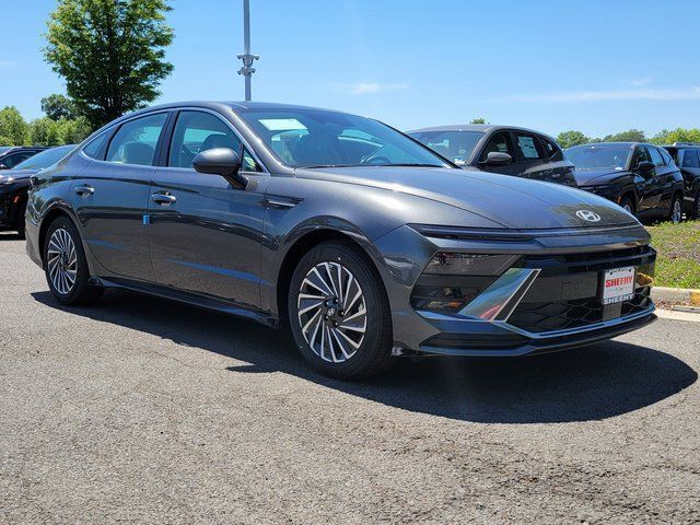 2026 Hyundai SONATA HYBRID