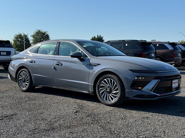 2026 Hyundai SONATA HYBRID