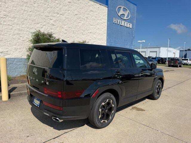 2026 Hyundai Santa Fe SE FWD