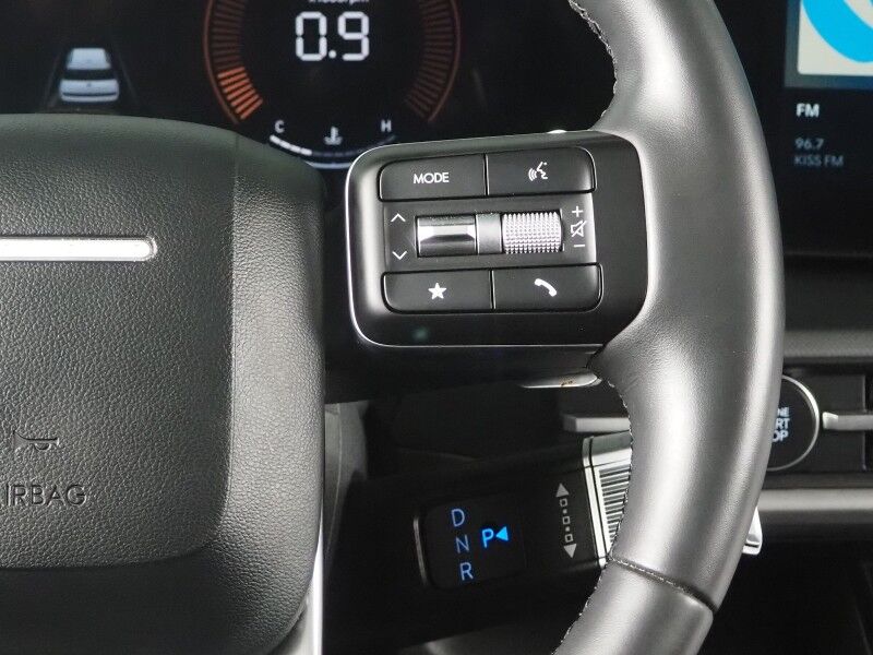 2026 Hyundai Santa Fe SEL *ADAPTIVE CRUISE, SAFETY ALERTS, BACKUP-CAMERA, COLOR TOUCHSCREEN, HEATED SEATS, DIGITAL KEY, POWER LIFTGATE, WIRELESS CHARGING, ANDROID & APPLE Round Rock TX