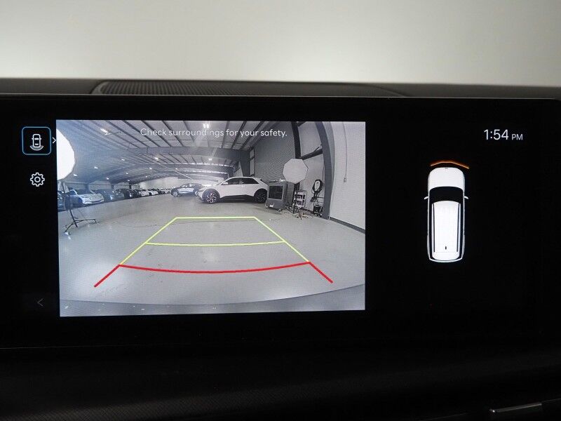 2026 Hyundai Santa Fe SEL *ADAPTIVE CRUISE, SAFETY ALERTS, BACKUP-CAMERA, COLOR TOUCHSCREEN, HEATED SEATS, DIGITAL KEY, POWER LIFTGATE, WIRELESS CHARGING, ANDROID & APPLE Round Rock TX