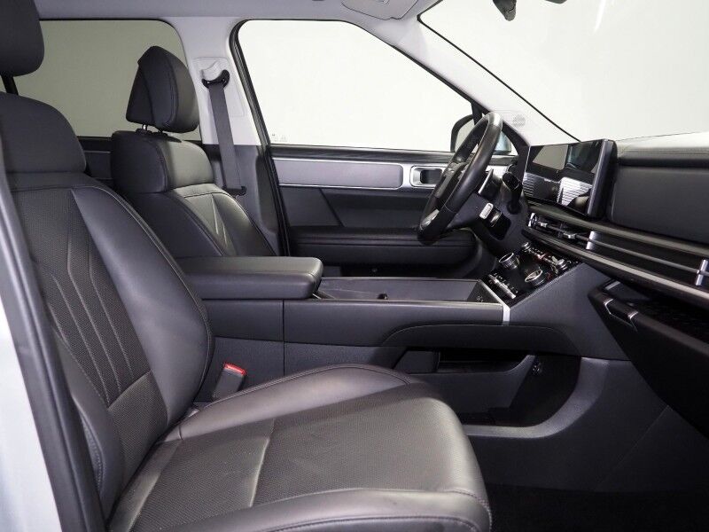 2026 Hyundai Santa Fe SEL *ADAPTIVE CRUISE, SAFETY ALERTS, BACKUP-CAMERA, COLOR TOUCHSCREEN, HEATED SEATS, DIGITAL KEY, POWER LIFTGATE, WIRELESS CHARGING, ANDROID & APPLE Round Rock TX