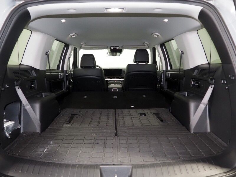 2026 Hyundai Santa Fe SEL *ADAPTIVE CRUISE, SAFETY ALERTS, BACKUP-CAMERA, COLOR TOUCHSCREEN, HEATED SEATS, DIGITAL KEY, POWER LIFTGATE, WIRELESS CHARGING, ANDROID & APPLE Round Rock TX