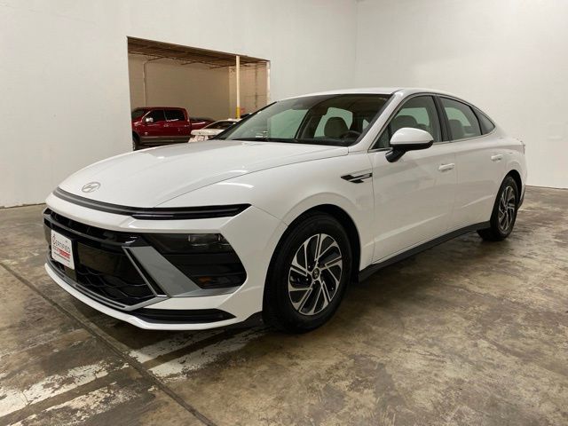 2026 Hyundai Sonata Hybrid