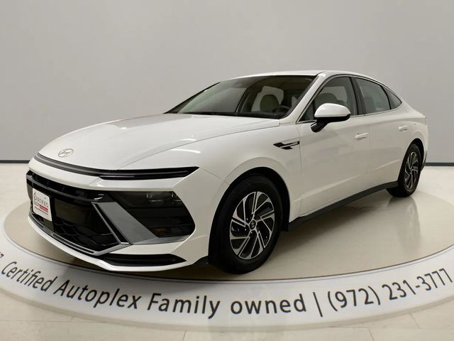 2026 Hyundai Sonata Hybrid Blue