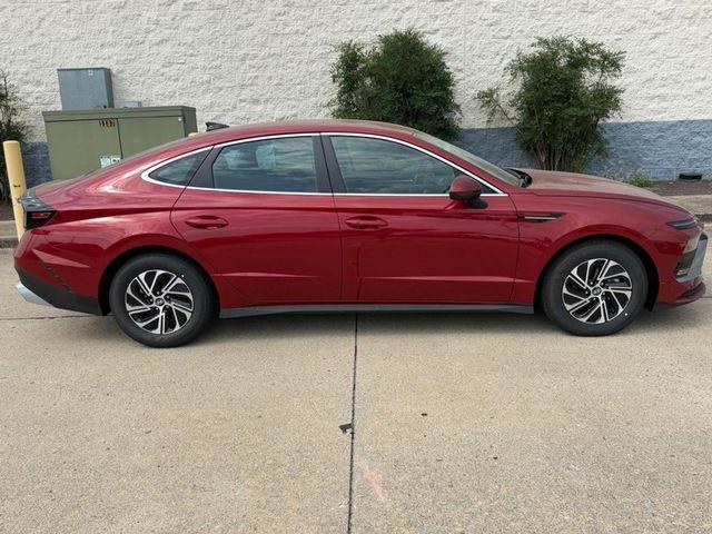 2026 Hyundai Sonata Hybrid Blue