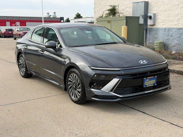 2026 Hyundai Sonata Hybrid Limited