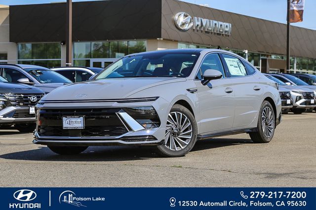 2026 Hyundai Sonata Hybrid SEL