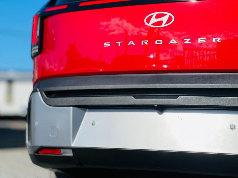 2026 Hyundai Stargazer GLS (1.5L Petrol) Vaitele