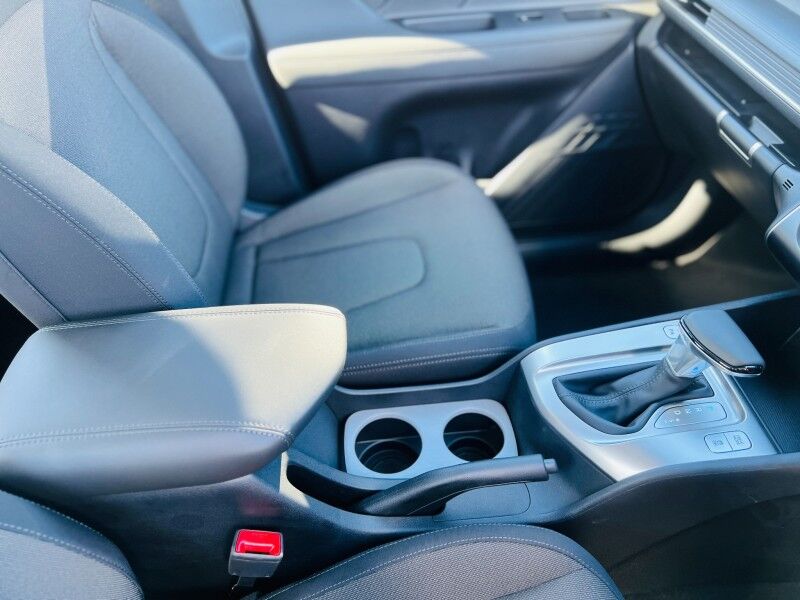 2026 Hyundai Stargazer GLS (1.5L Petrol) Vaitele