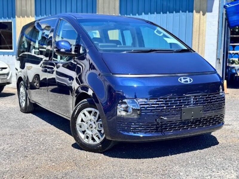 2026 Hyundai Staria GLS
