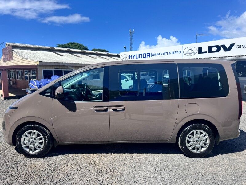 2026 Hyundai Staria GLS 11 Seater