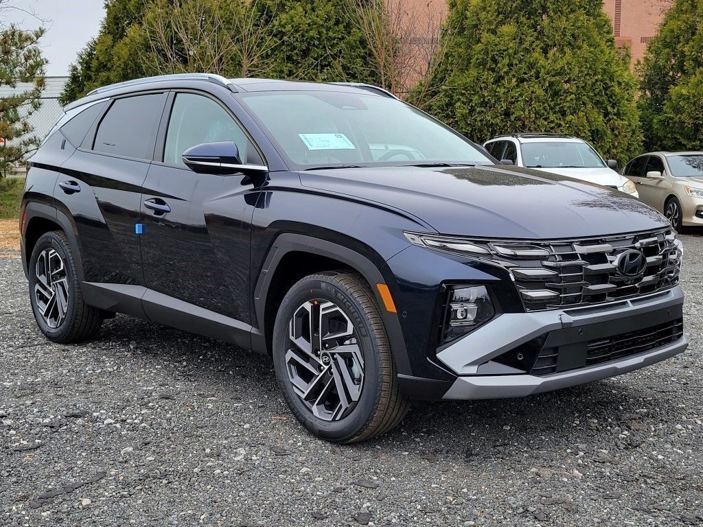 2026 Hyundai TUCSON HYBRID