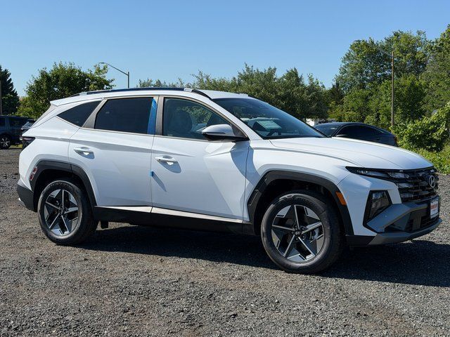2026 Hyundai TUCSON HYBRID