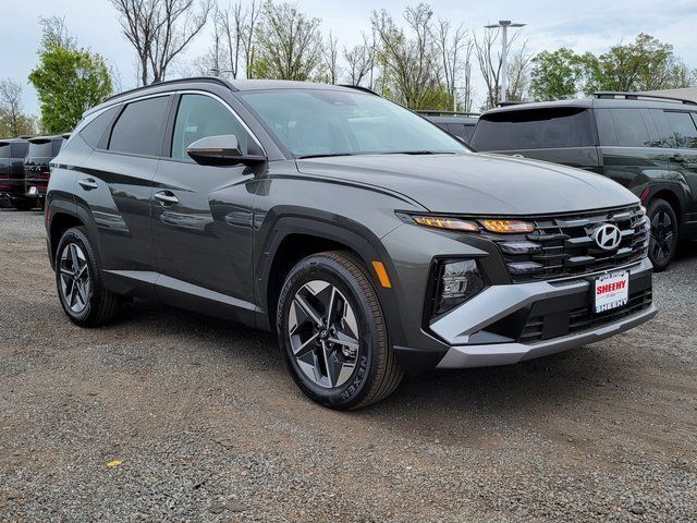 2026 Hyundai TUCSON HYBRID
