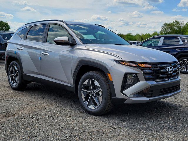 2026 Hyundai TUCSON HYBRID