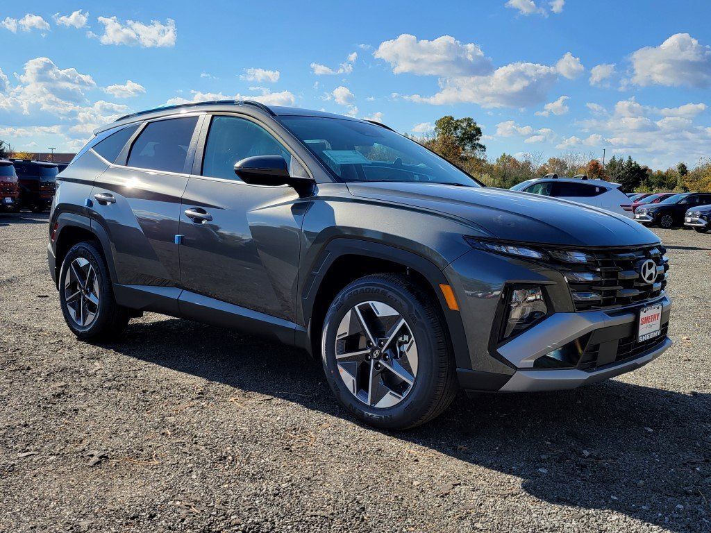 2026 Hyundai TUCSON HYBRID