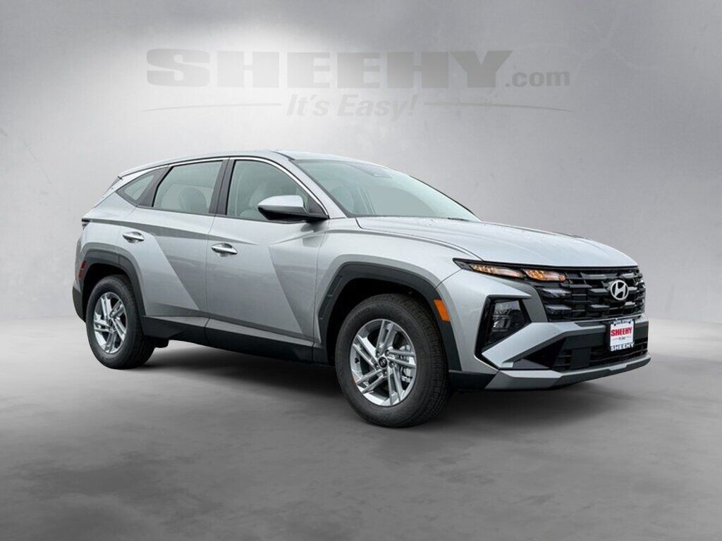 2026 Hyundai TUCSON SE FWD