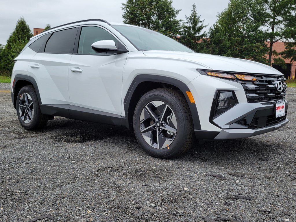 2026 Hyundai TUCSON SEL Premium FWD