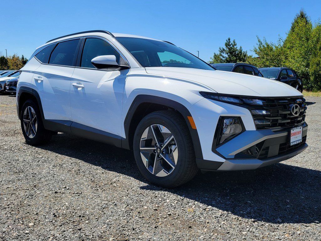 2026 Hyundai TUCSON SEL Premium FWD