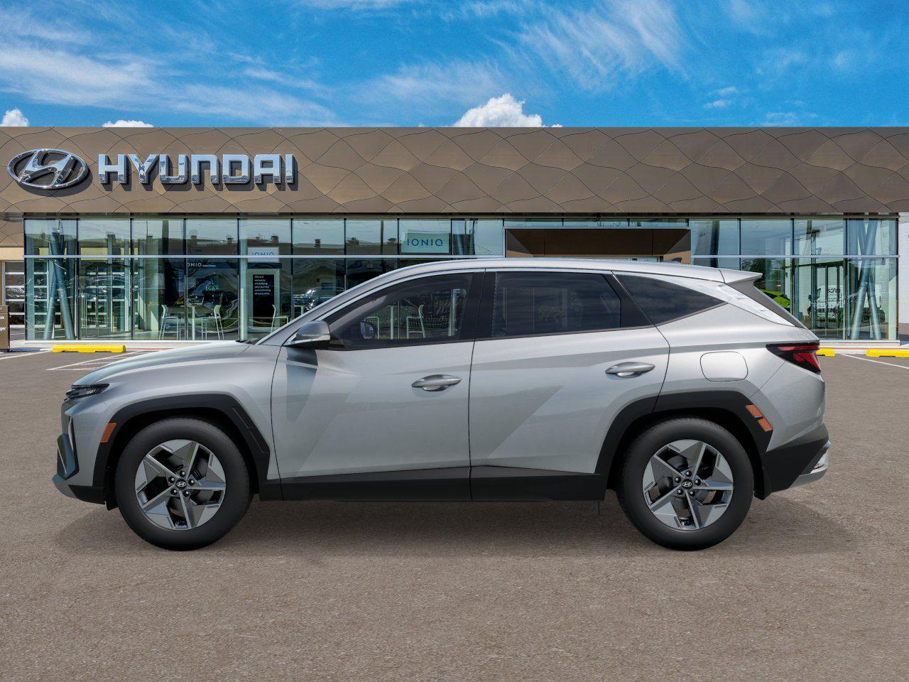 2026 Hyundai Tucson Hybrid SEL FWD