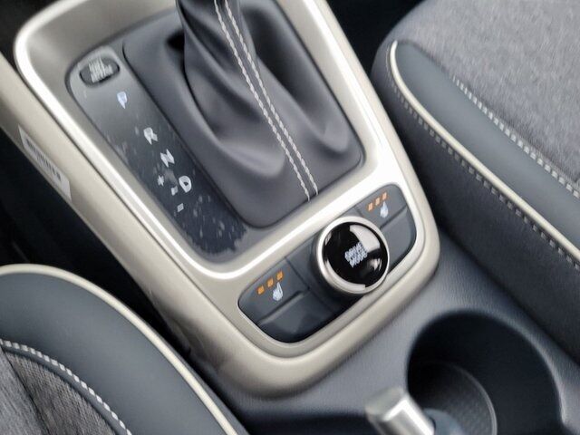 2026 Hyundai VENUE SEL w/Two-Tone Roof Chantilly VA