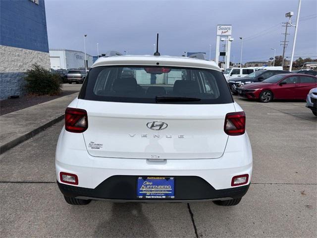2026 Hyundai Venue SEL Cape Girardeau MO