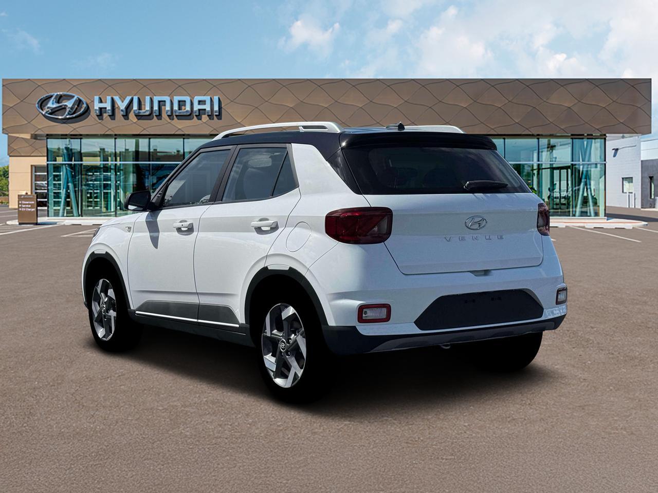 2026 Hyundai Venue SEL w/Two-Tone Roof Cape Girardeau MO