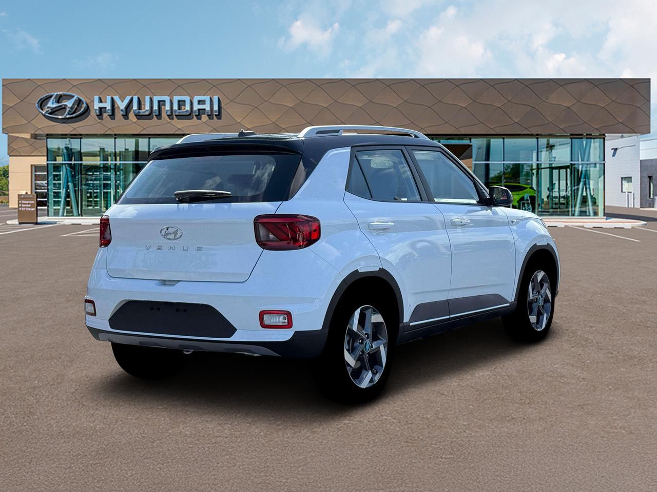 2026 Hyundai Venue SEL w/Two-Tone Roof Cape Girardeau MO