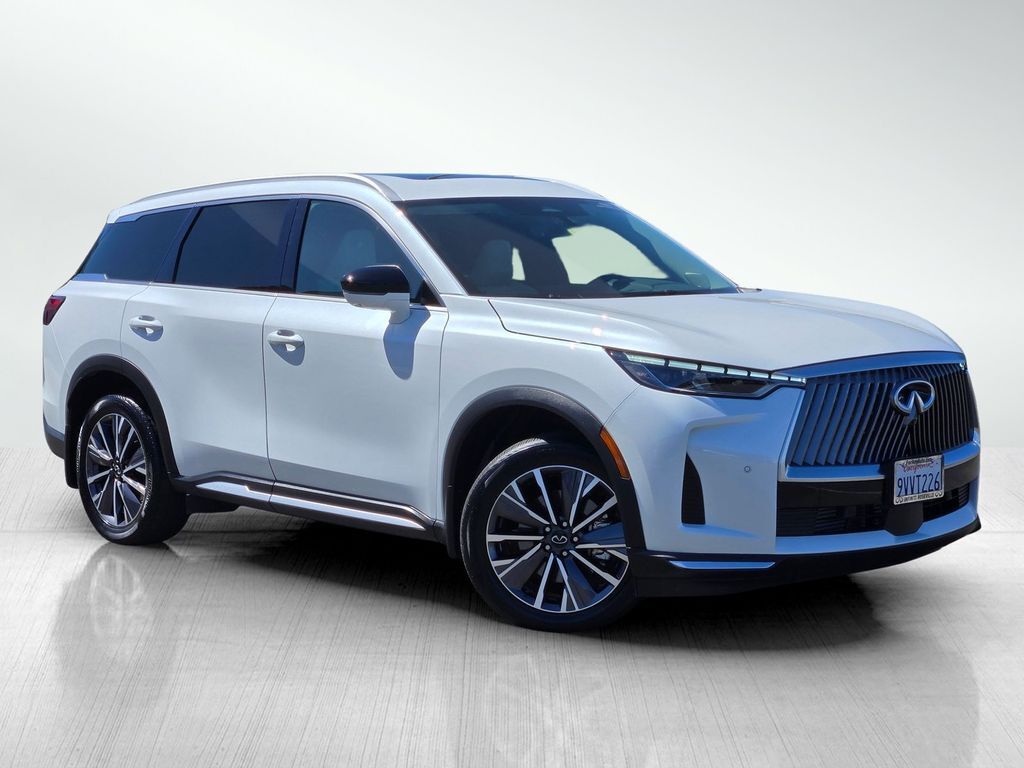 2026 INFINITI QX60 LUXE