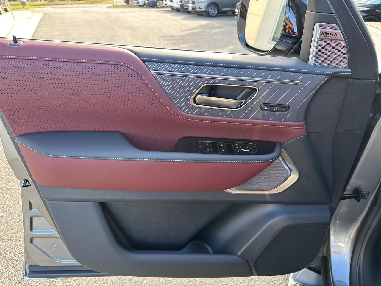 2026 INFINITI QX80 AUTOGRAPH Chantilly VA