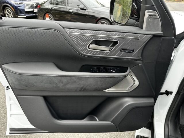 2026 INFINITI QX80 AUTOGRAPH Chantilly VA