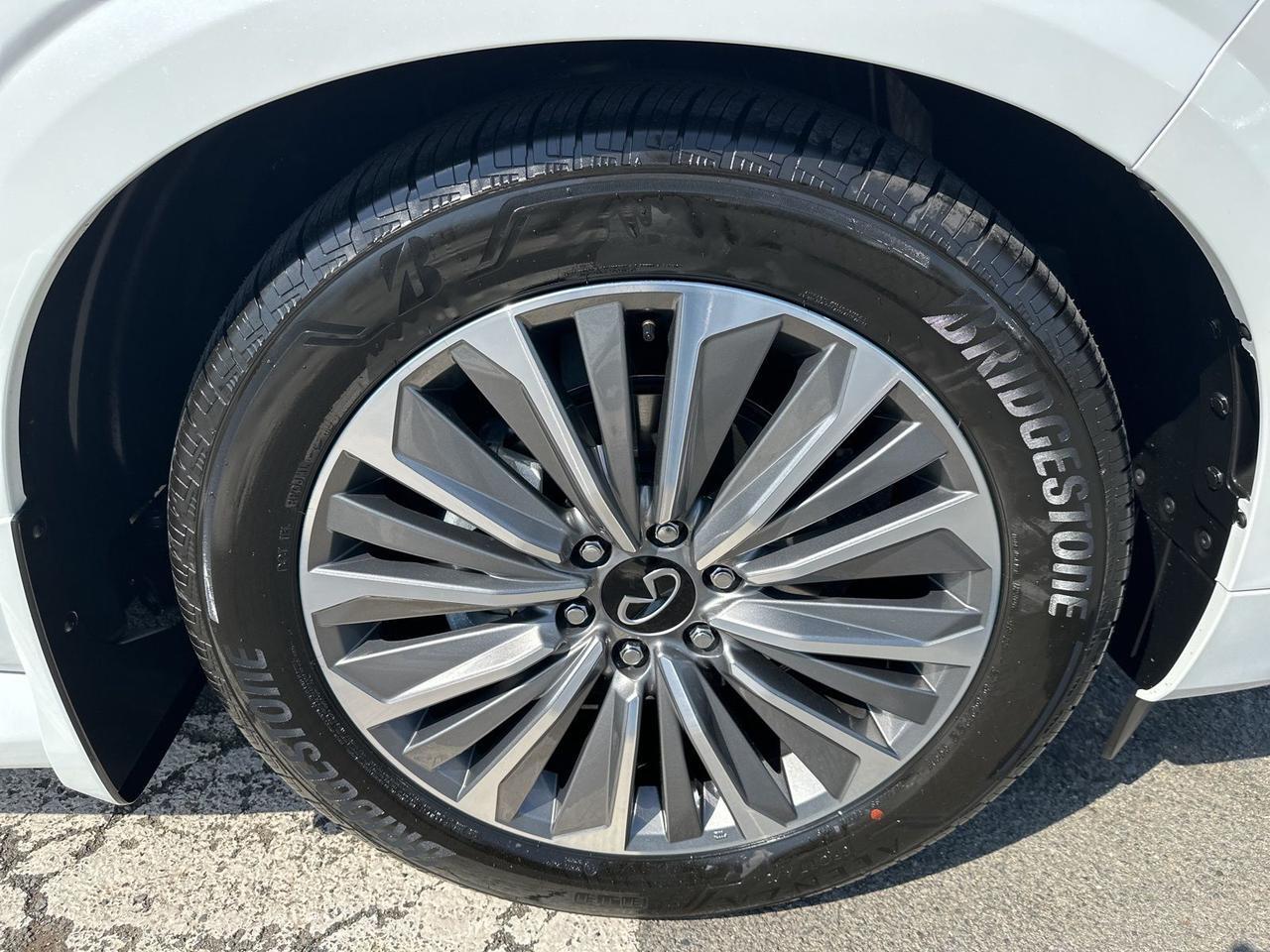 2026 INFINITI QX80 LUXE Chantilly VA