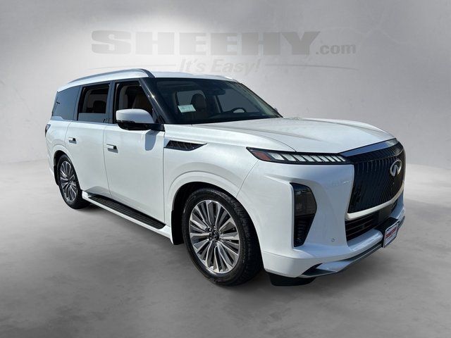 2026 INFINITI QX80 LUXE