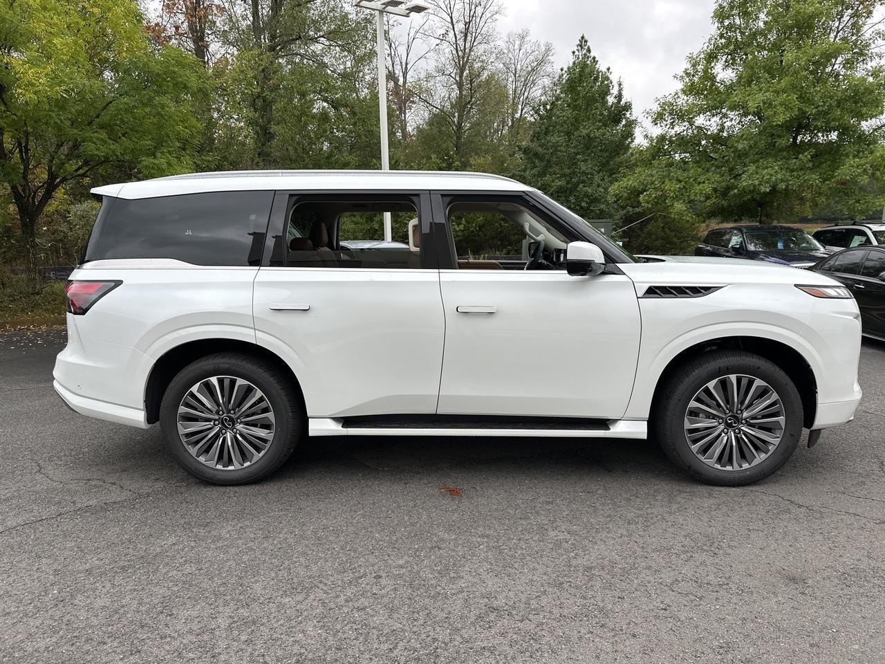 2026 INFINITI QX80 LUXE Chantilly VA