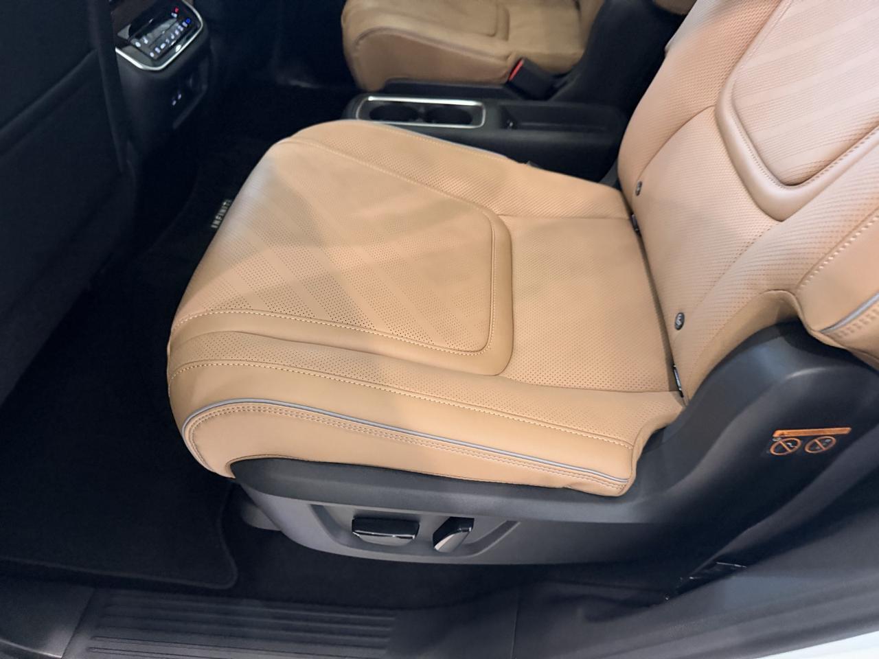 2026 INFINITI QX80 LUXE Annapolis MD