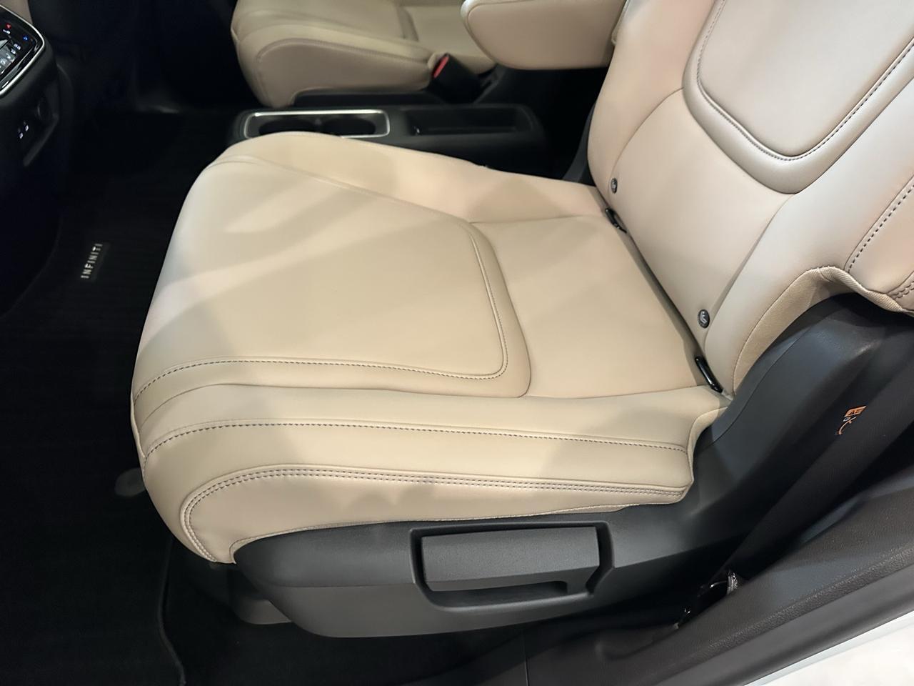2026 INFINITI QX80 PURE Annapolis MD