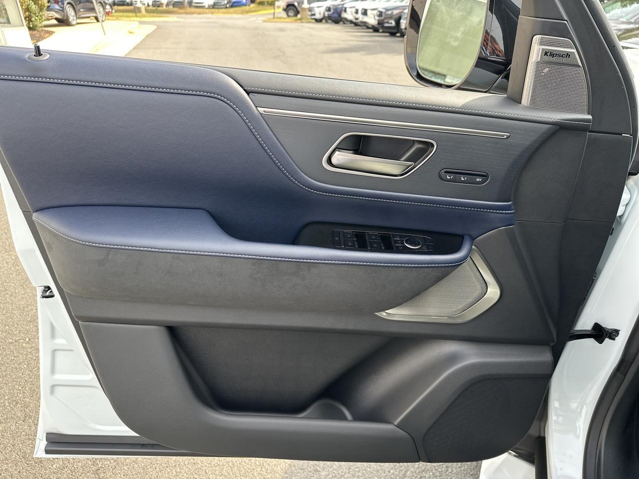 2026 INFINITI QX80 Chantilly VA