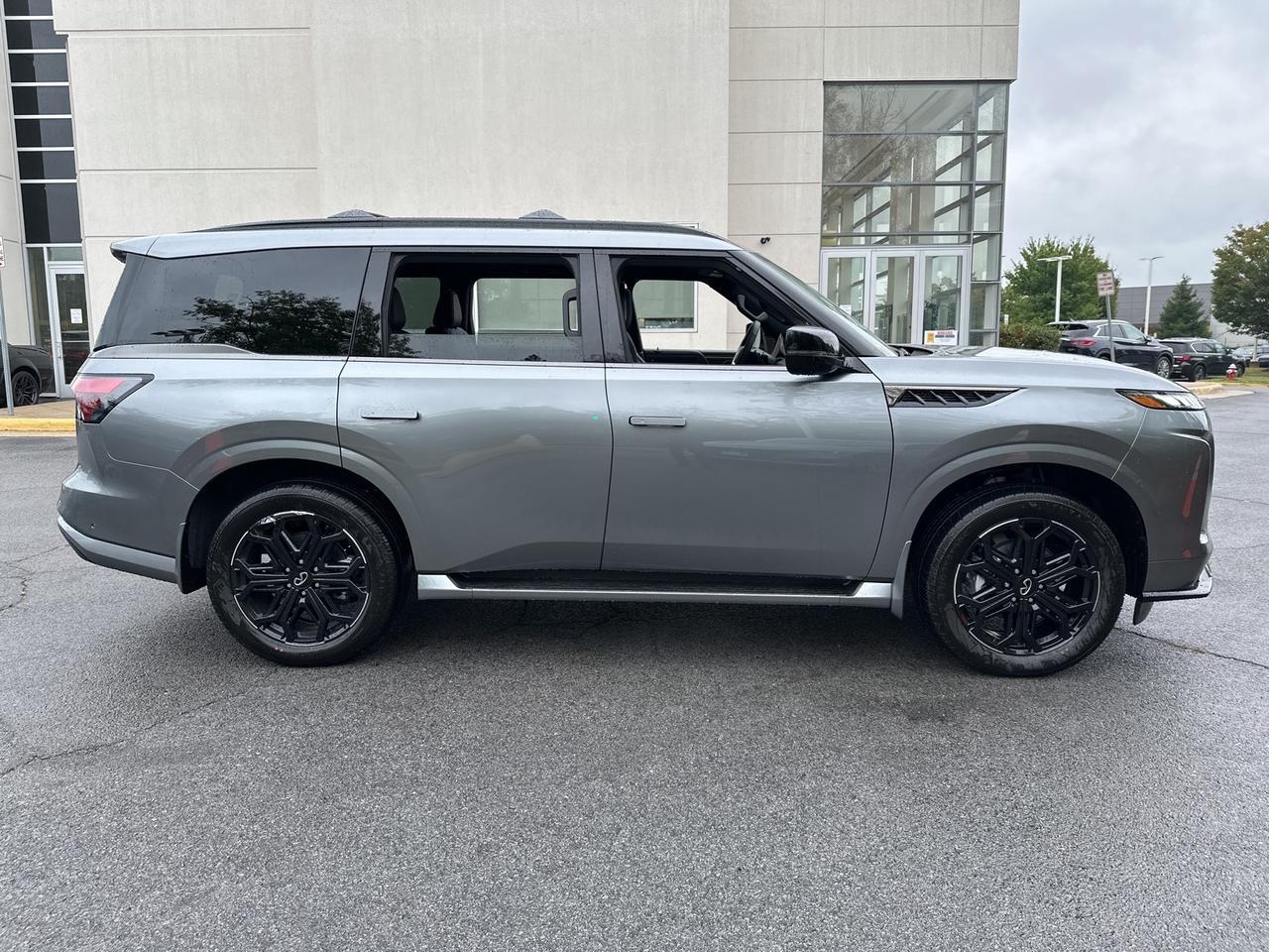 2026 INFINITI QX80 Chantilly VA