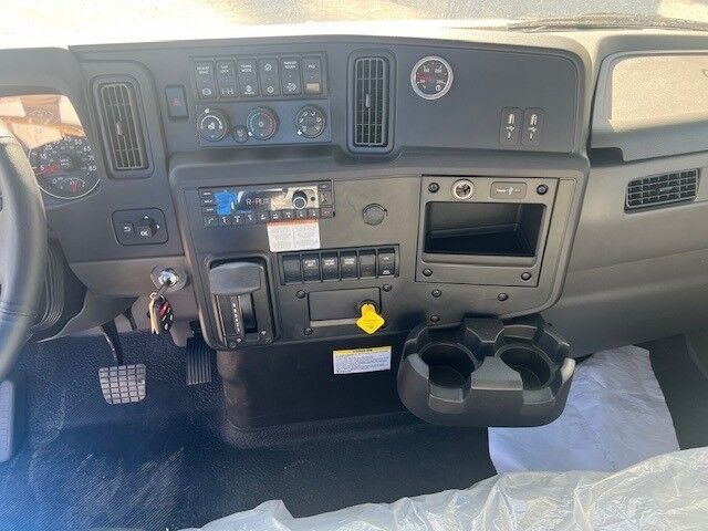 2026 International MV607 REG Jerr-Dan 22' XLP Rollback Truck Tampa FL