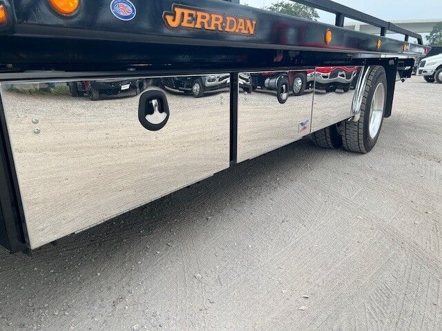 2026 International MV607 SBA Crew Cab 22' Jerr-Dan Rollback Car Carrier Truck with Autogrip Miami FL