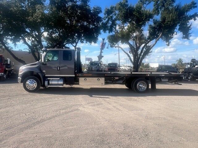 2026 International MV607 SBA Extended Cab 22' Jerr-Dan Rollback Car Carrier Truck