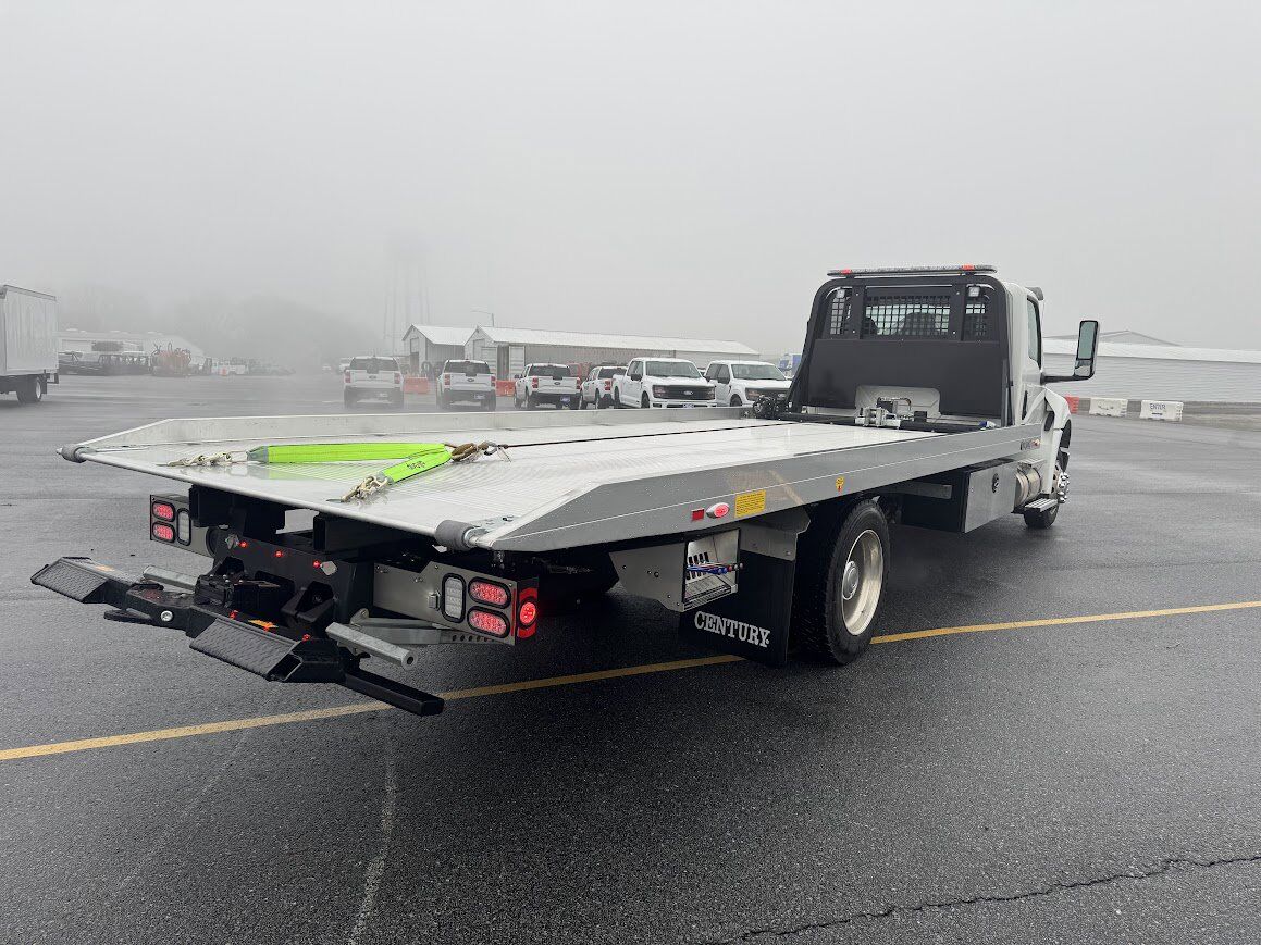 2026 International MV607 with 23ft Miller VLA Rollback Winder GA