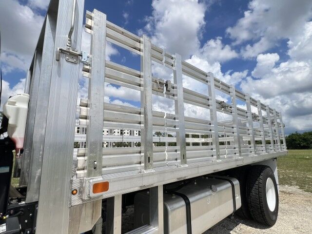 2026 Isuzu FTR 18' Aluminum Stake Bed Truck with 4K Truck Mounted Forklift Homestead FL