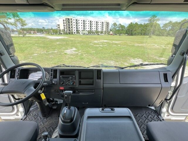 2026 Isuzu FTR 18' Aluminum Stake Bed Truck with 4K Truck Mounted Forklift Homestead FL